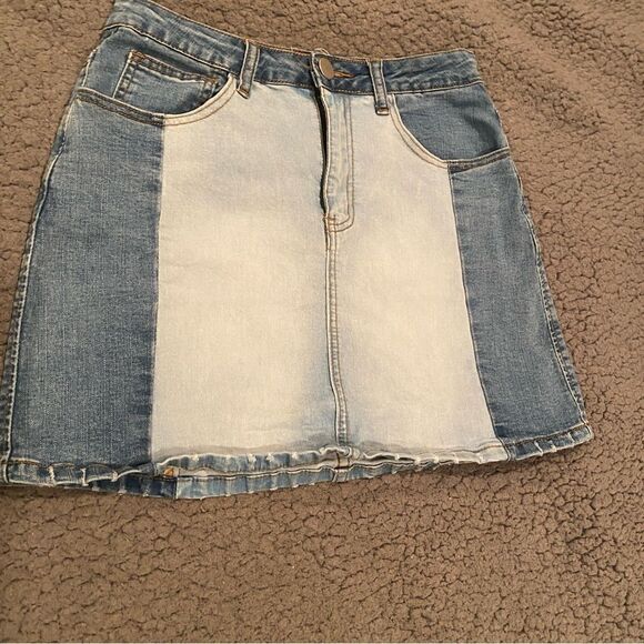 Coco & Jaimeson Denim Skirt Blue Jean Skirt Size 26 - Picture 2 of 8